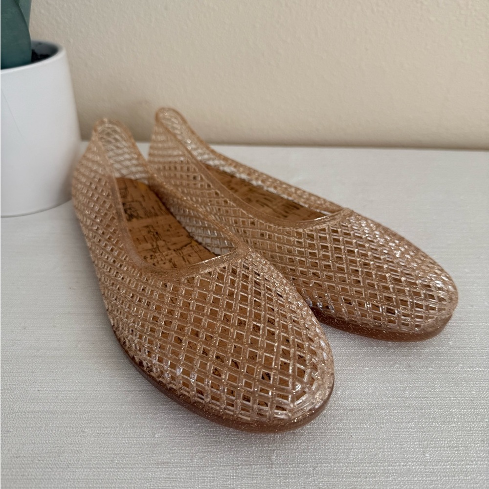 New Nicole Miller Gold Shimmer Net Rubber Flats